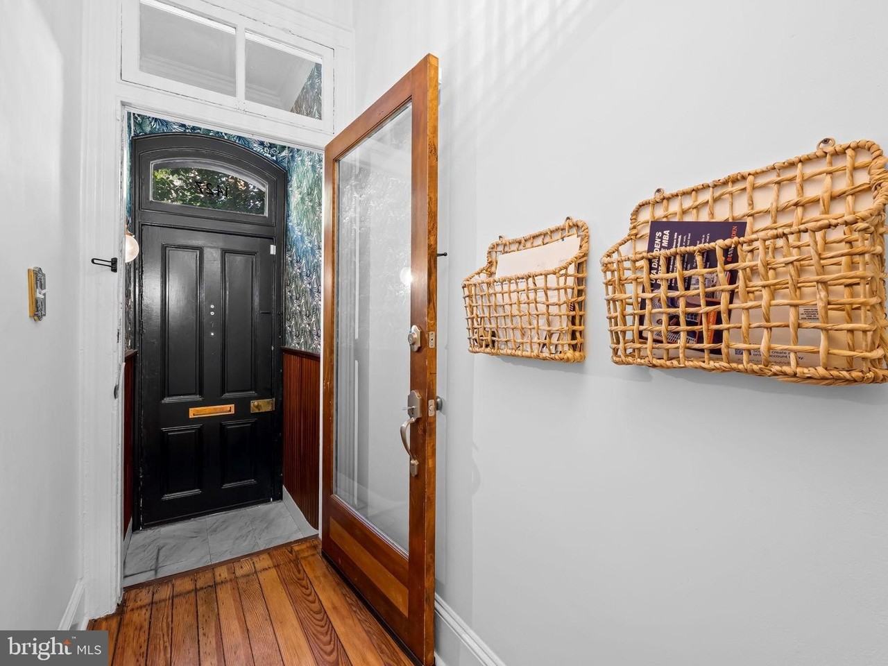 1427 Bolton St #2 - Photo 2 of 34
