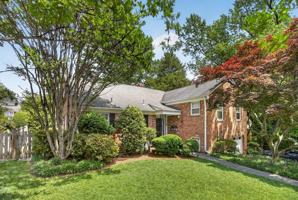 featured image of 5703 Cromwell Dr