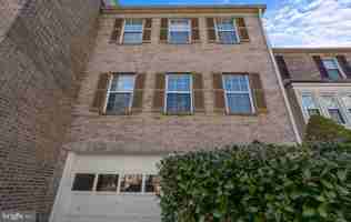 featured image of 14609 Governor Sprigg Pl