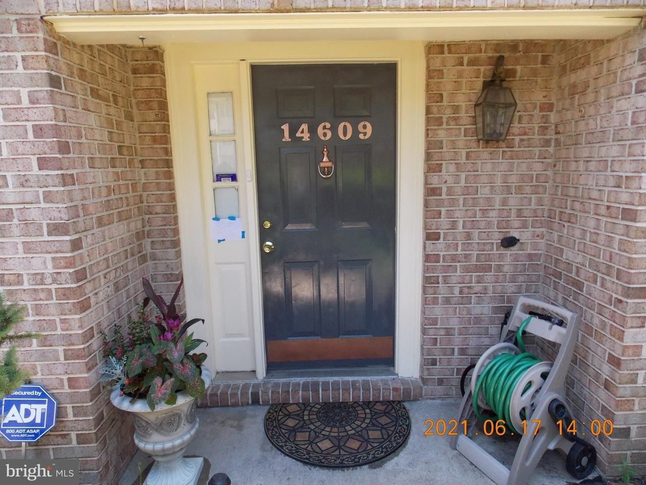 14609 Governor Sprigg Pl - Photo 2 of 27