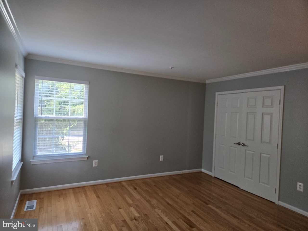 5401 Riba Ct - Photo 7 of 16