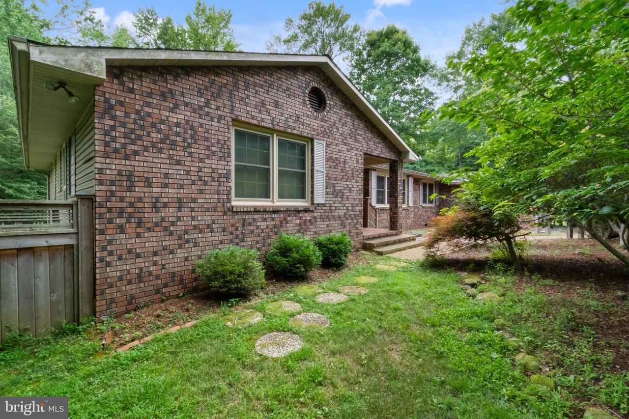 51 Christopher Mill Rd - Photo 6 of 24