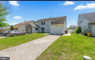 64 Hampton Gate Dr - Photo 1 of 1
