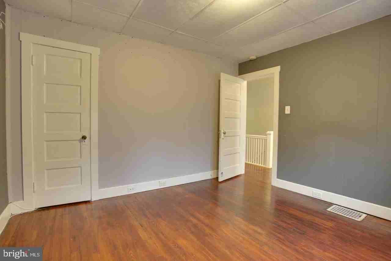 420 Sunset Rd - Photo 6 of 8
