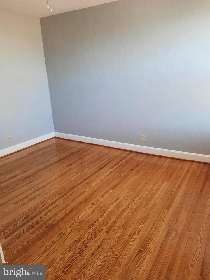 12 S Filbert St #C9 - Photo 7 of 8