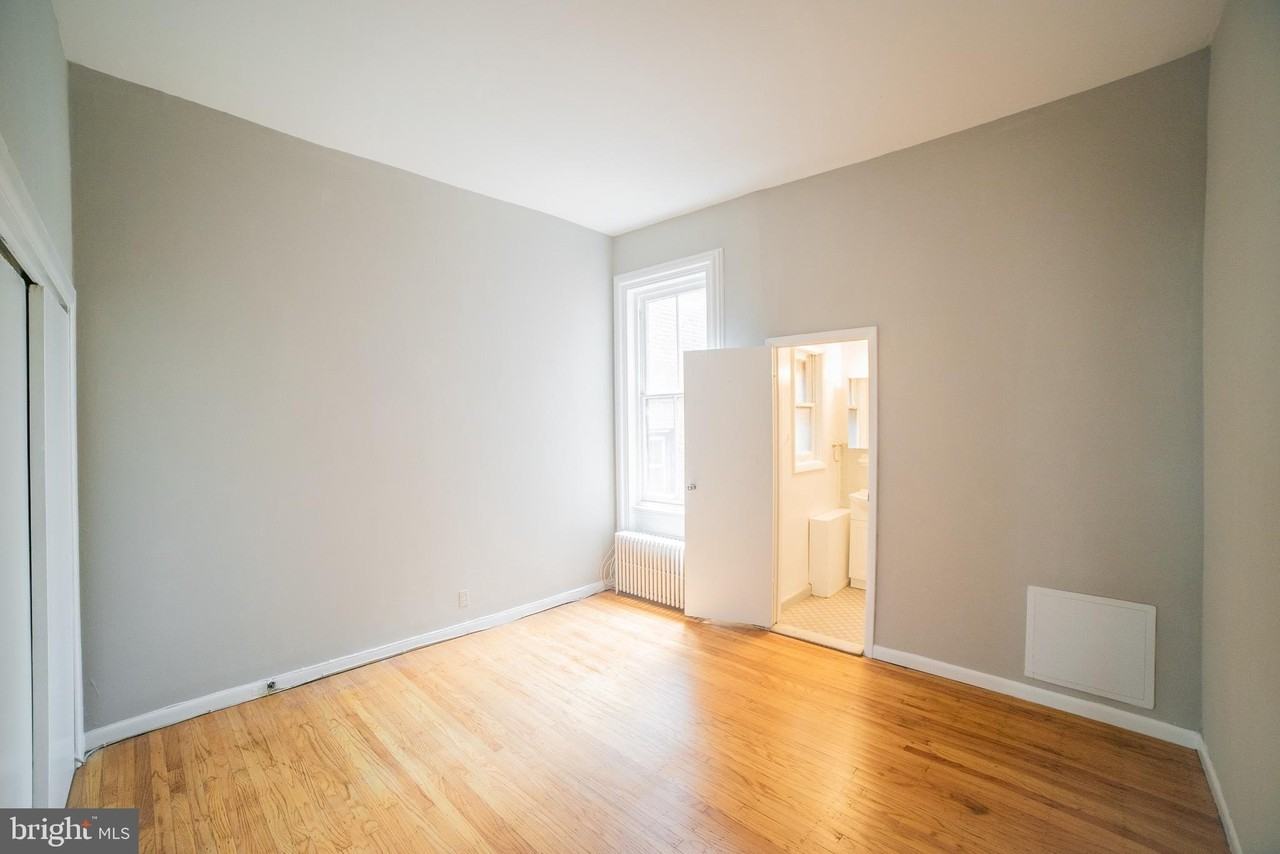 2108 Pine St #2F - Photo 7 of 11