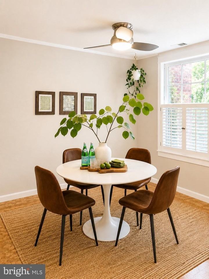1210 S Barton St #331 - Photo 3 of 16