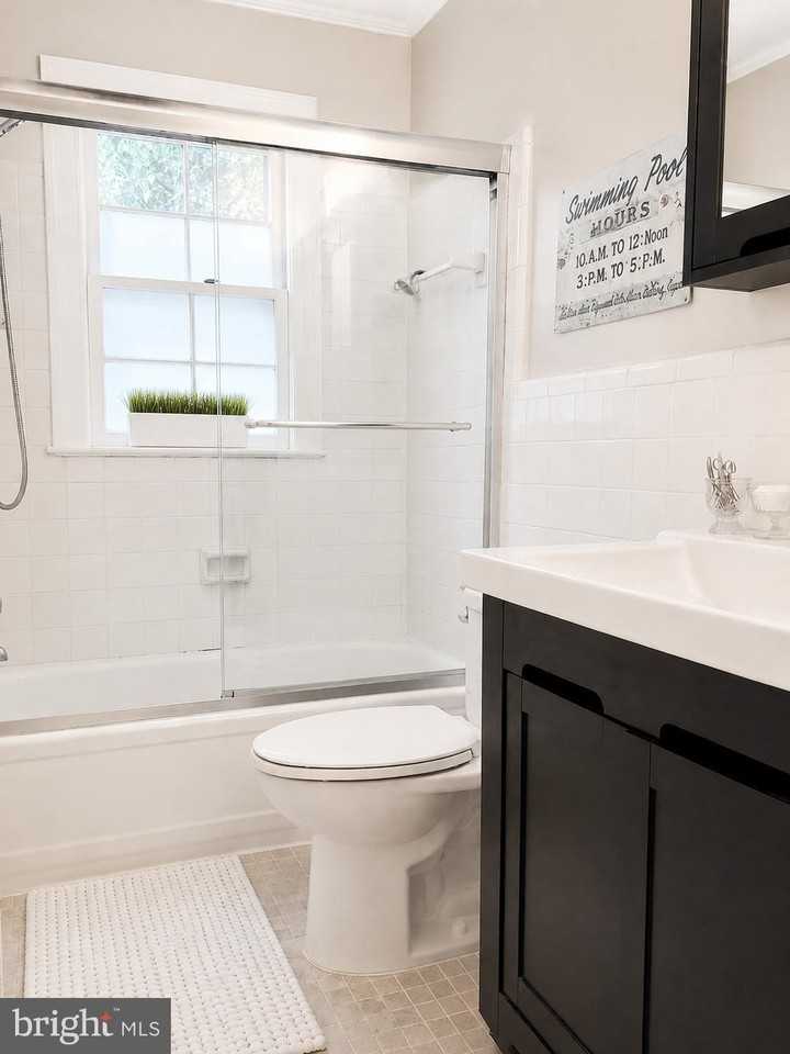 1210 S Barton St #331 - Photo 6 of 16