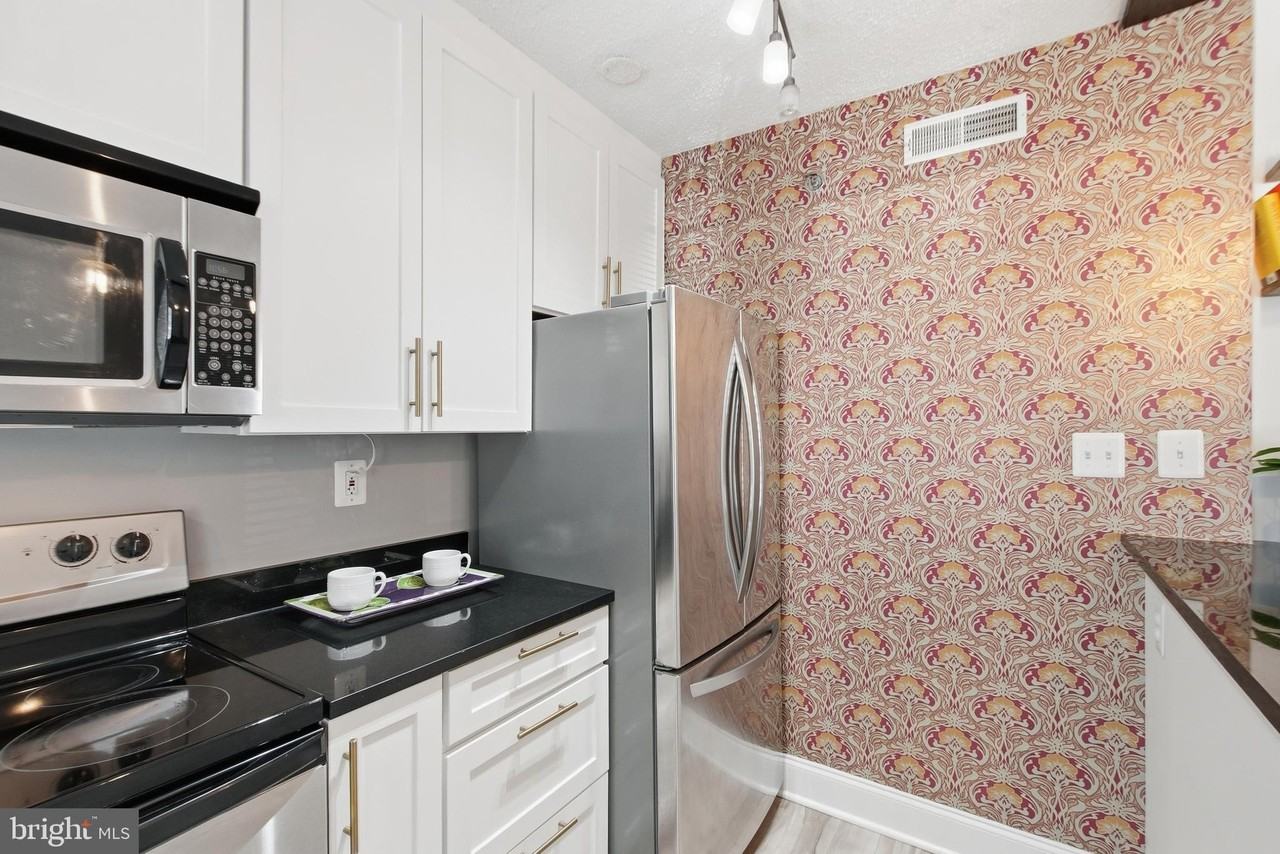 504 Bashford Ln #3111 - Photo 5 of 29