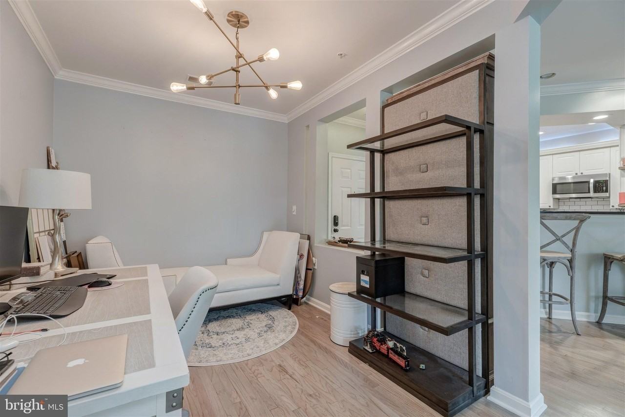 5112 Donovan Dr #102 - Photo 3 of 28