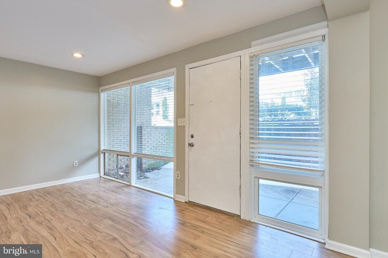 156 Haycock Rd #A6 - Photo 5 of 32