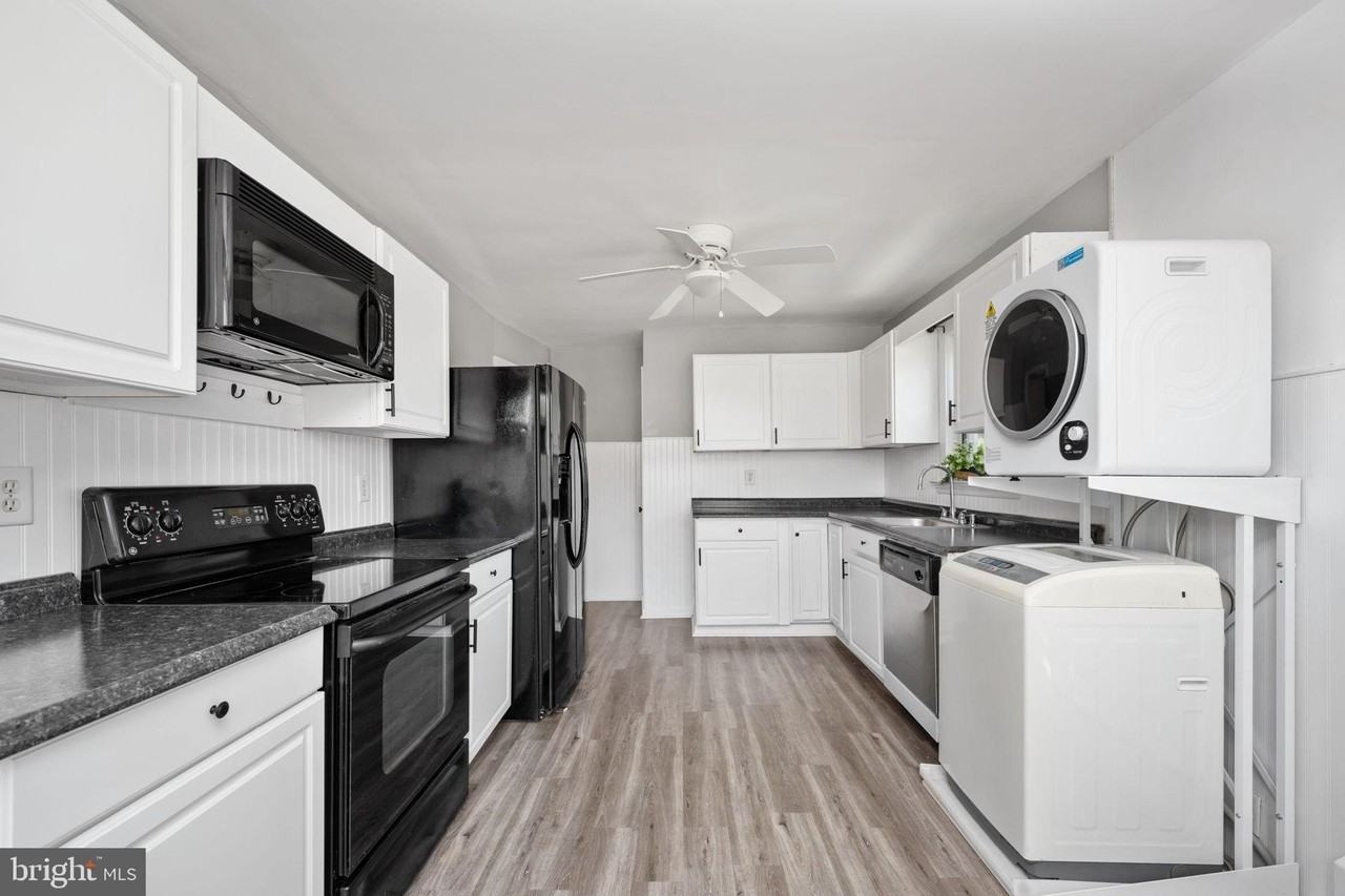 205B Canal St - Photo 7 of 22