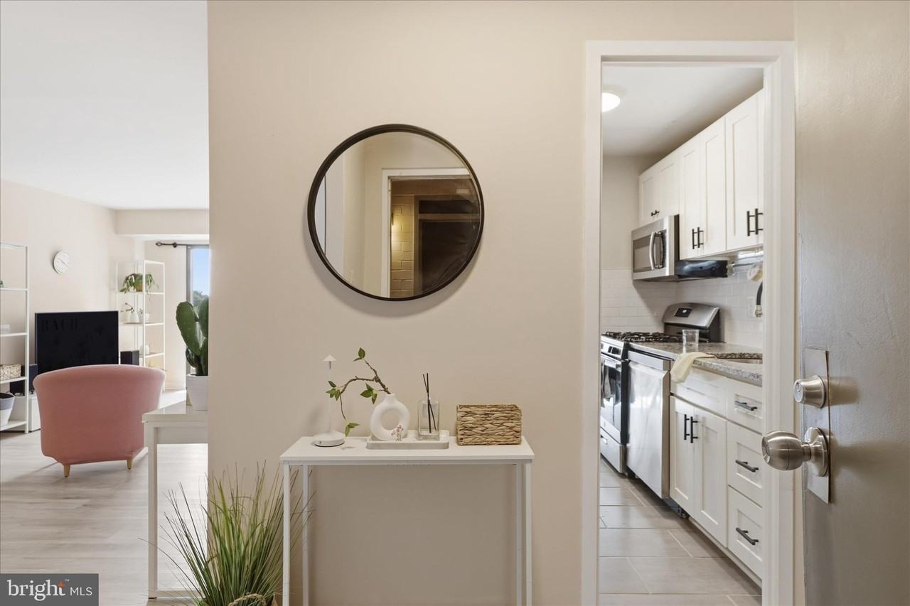 3100 S Manchester St #531 - Photo 4 of 23