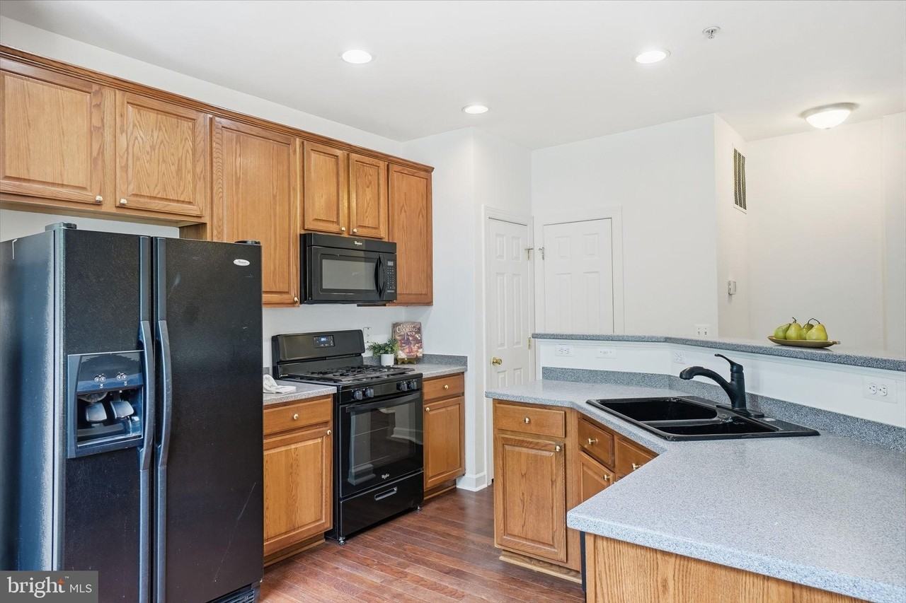 13666 Salk St #136 - Photo 7 of 30