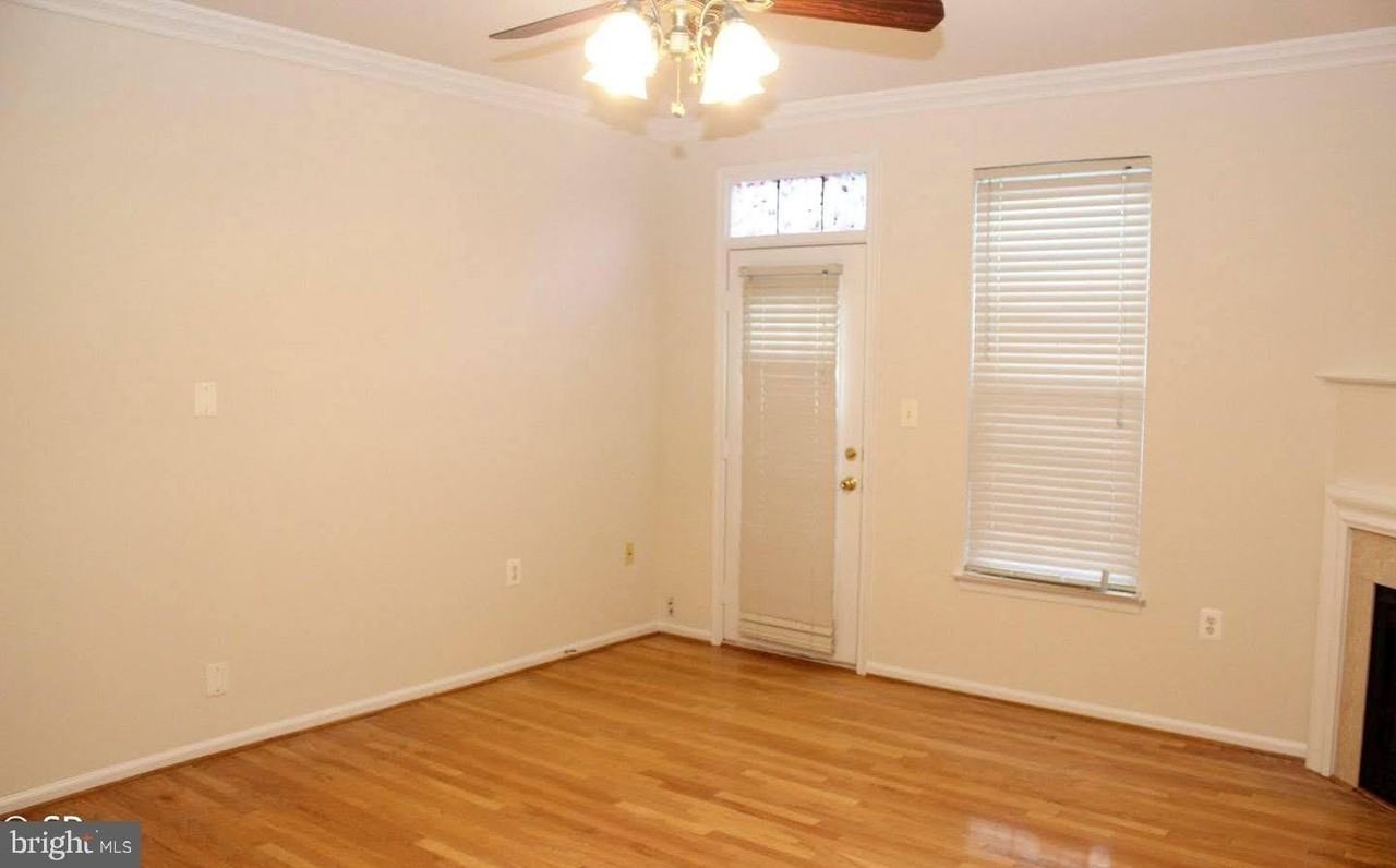 20962 Albion Ln - Photo 4 of 27