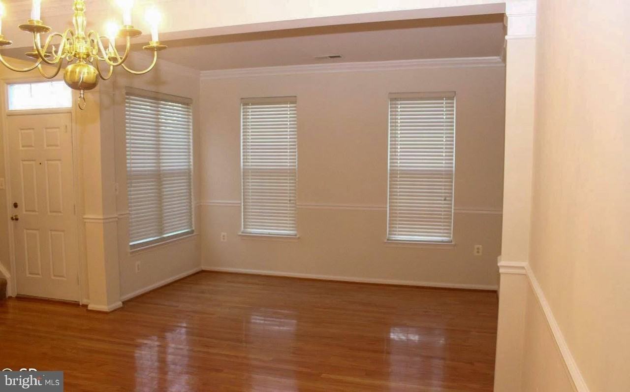 20962 Albion Ln - Photo 5 of 27