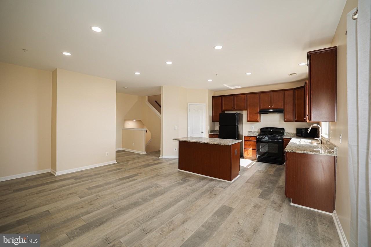 42309 San Juan Ter - Photo 4 of 23