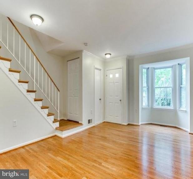 7803 Brookview Ct - Photo 2 of 25