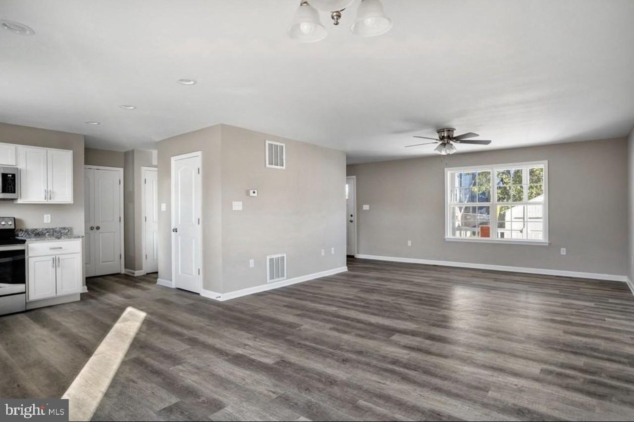 166 Acton Pl - Photo 7 of 7