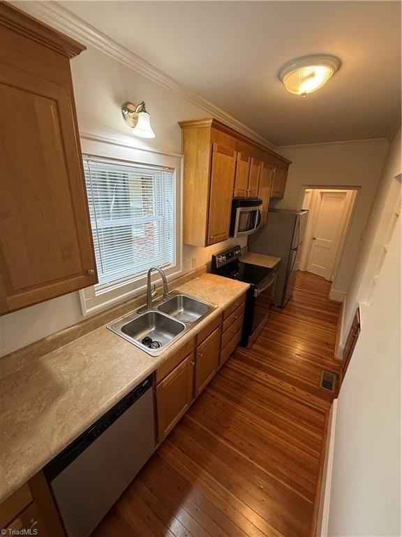 1517 W First Street #2 - Photo 4 of 9