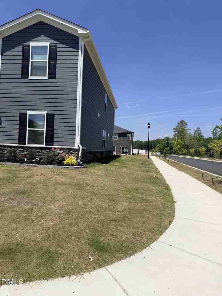 1100 Landen Creek Ln - Photo 5 of 43