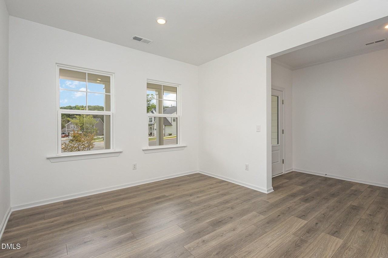 153 Hickory Grove Dr #153 - Photo 4 of 21