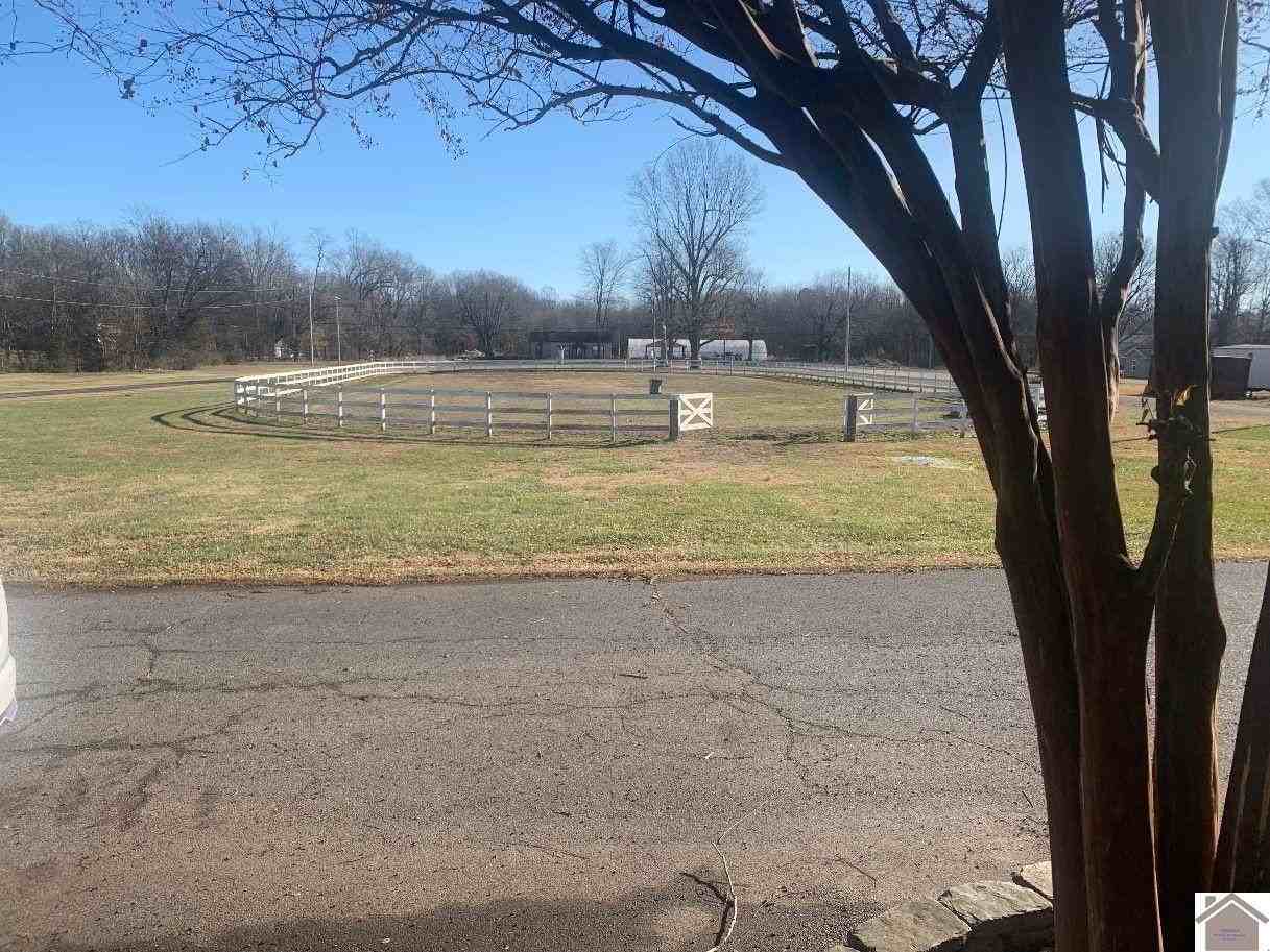 4285 Schneidman Rd - Photo 6 of 44