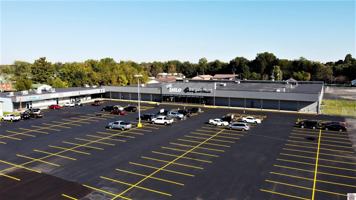 featured image of 1927 Irvin Cobb Dr