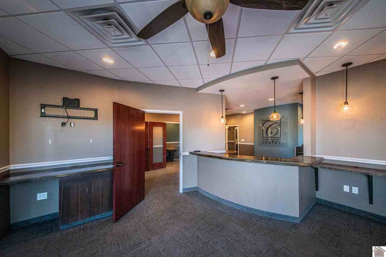 4570 Pecan Dr - Photo 5 of 25