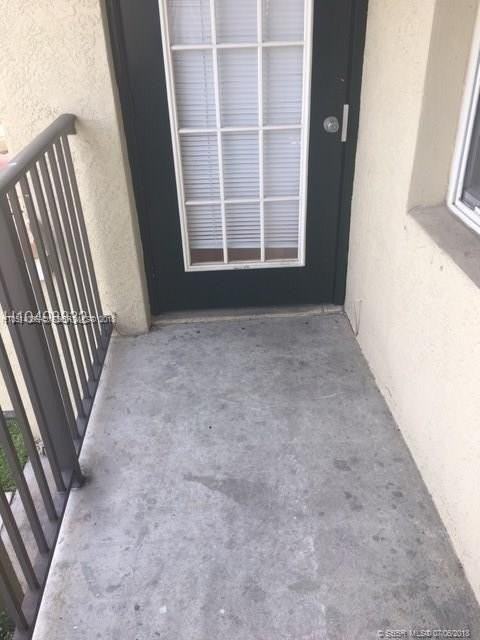 2305 Belmont Ln #2305 - Photo 5 of 11
