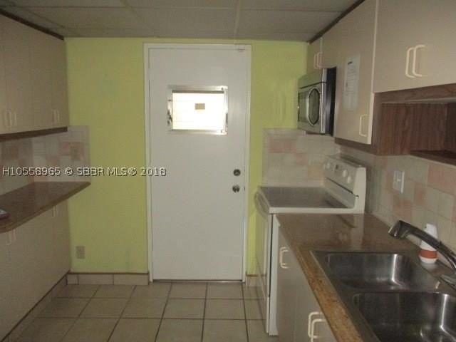 2313 S Cypress Bend Dr #123A - Photo 4 of 6