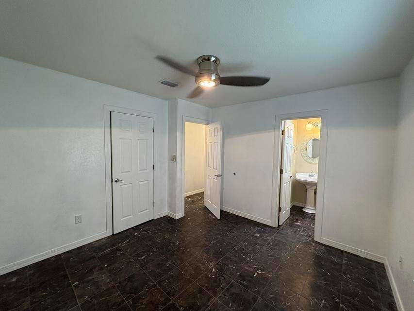 410 Wildwood St - Photo 4 of 6