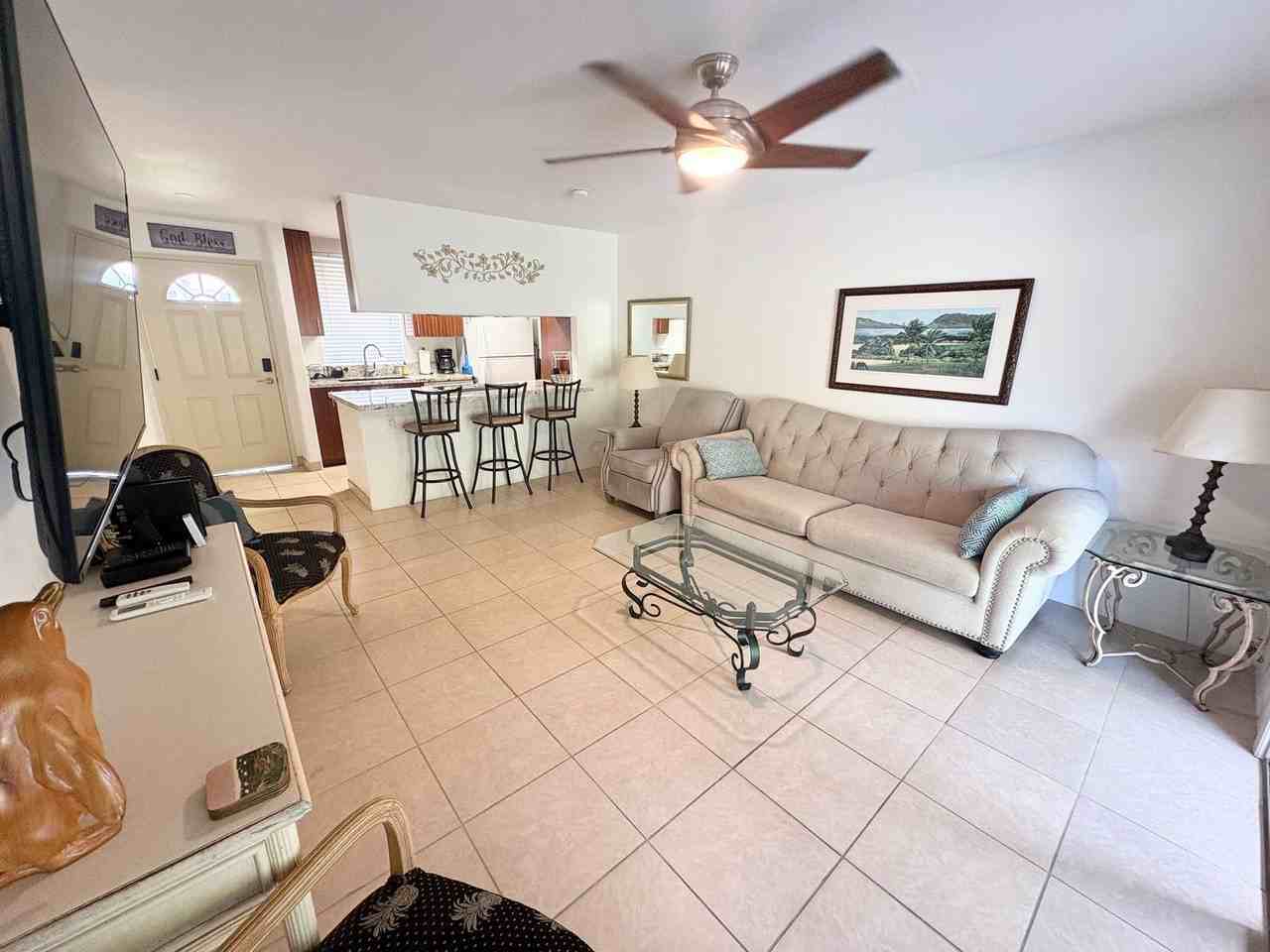 75-6081 Alii Dr - Photo 2 of 12