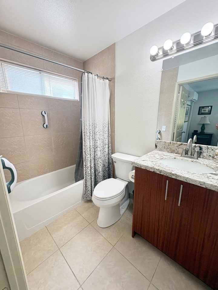 75-6081 Alii Dr - Photo 7 of 12