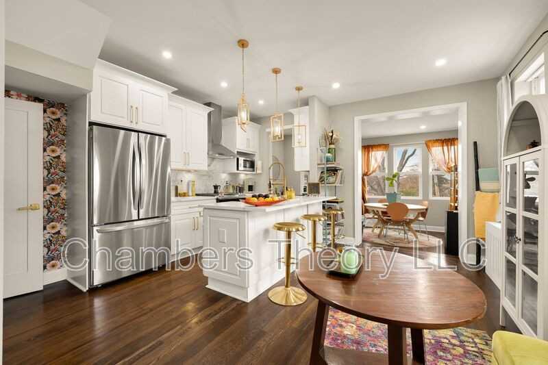 2124 N Capitol St Nw - Photo 4 of 49