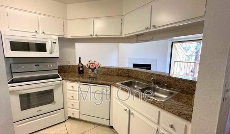 10655 Lemon Ave - Photo 3 of 18