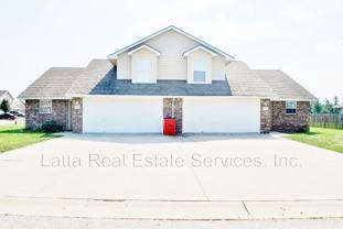 1031 Nw Willow Dr - Photo 1 of 1