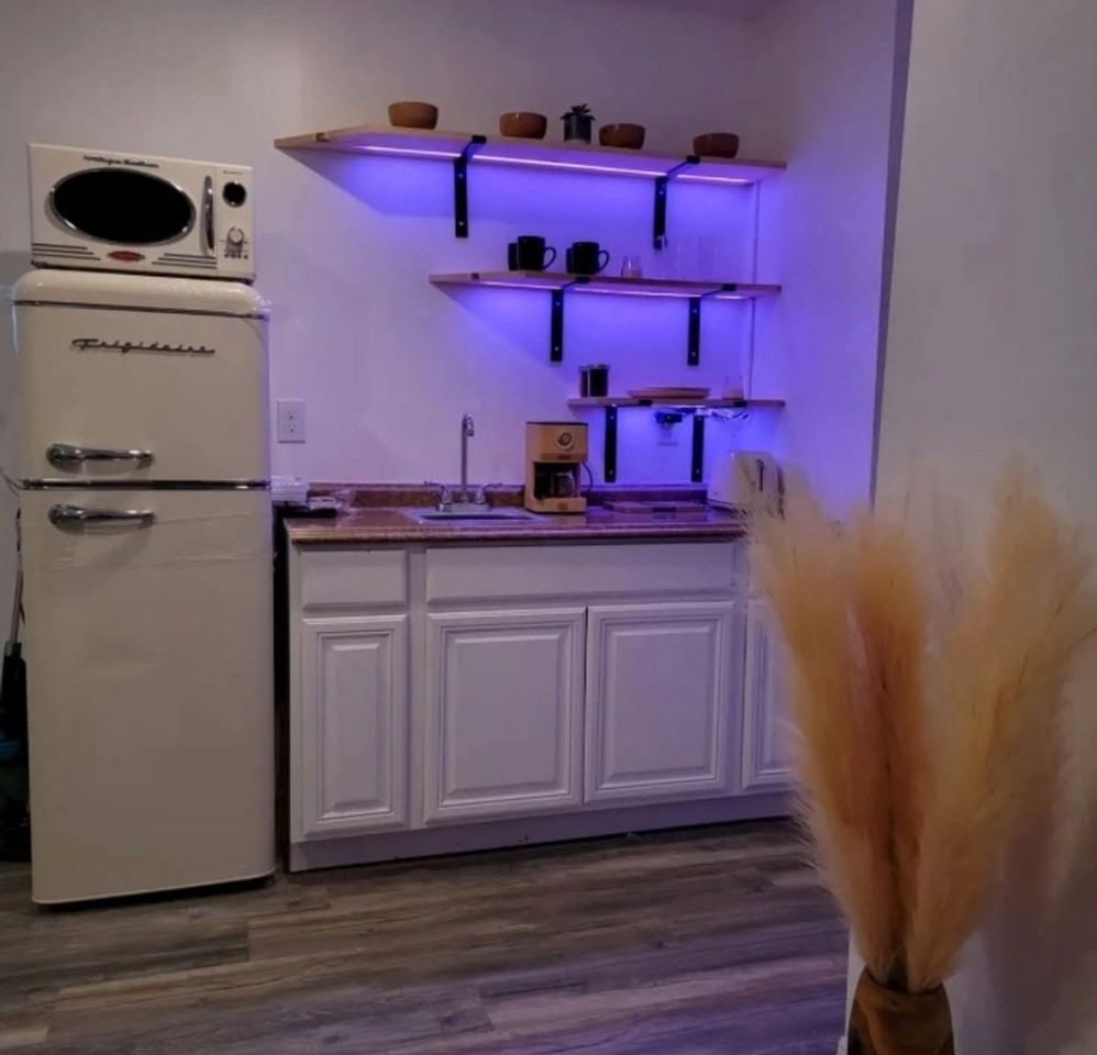 293 293 Chicago Woods Circle Studio A - Photo 5 of 6
