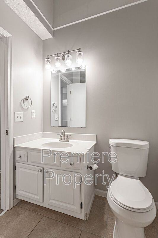 7408 N Atkins Ave - Photo 7 of 19