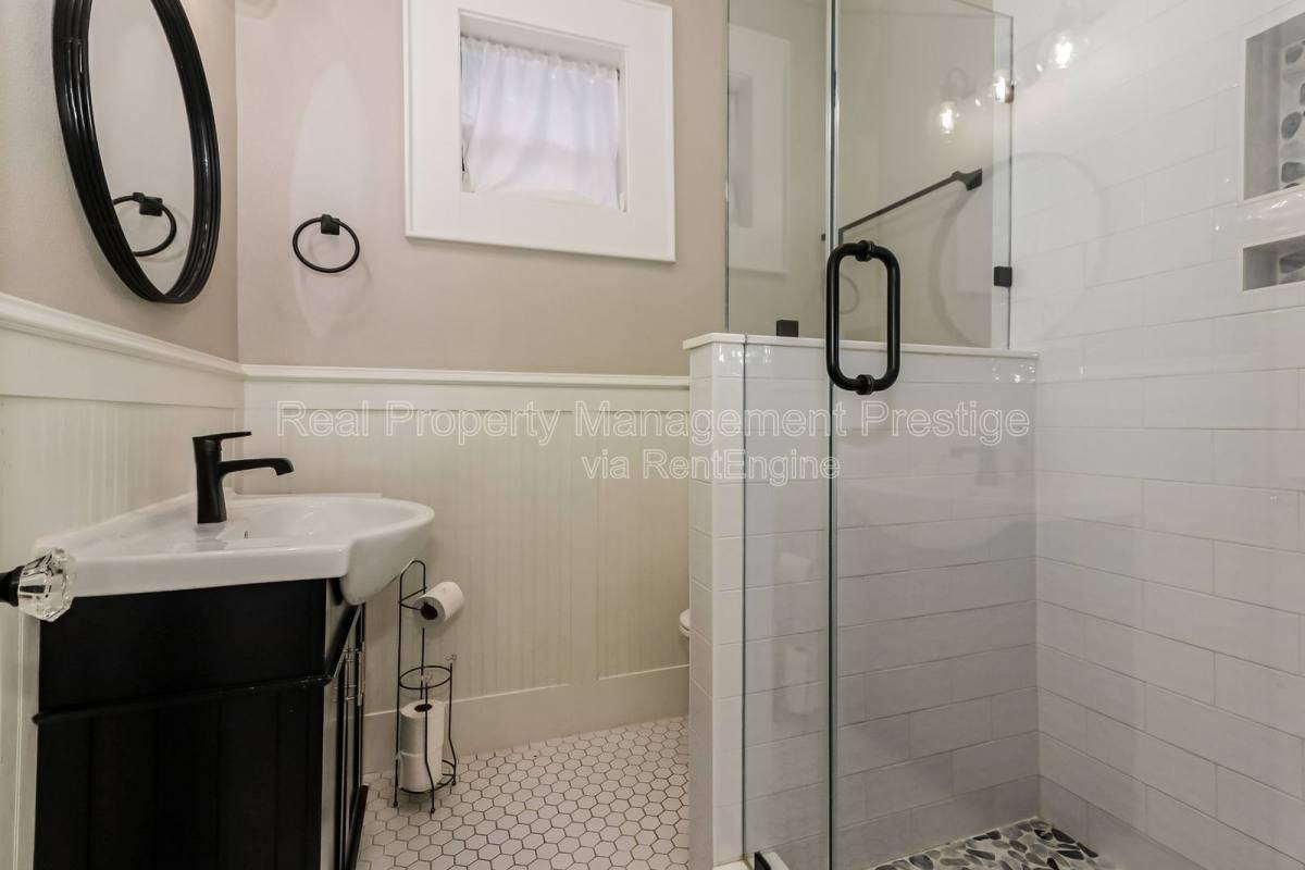 4715 Ave P 1 #2 - Photo 7 of 10