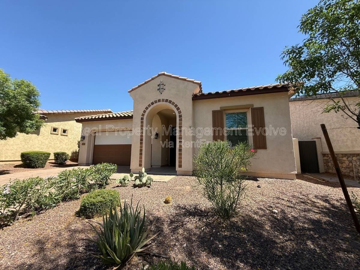 20508 W Carlton Mnr - Photo 3 of 10