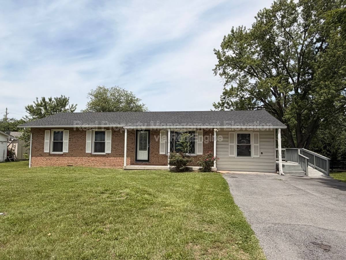 139 Meadowbrook Dr - Photo 2 of 5