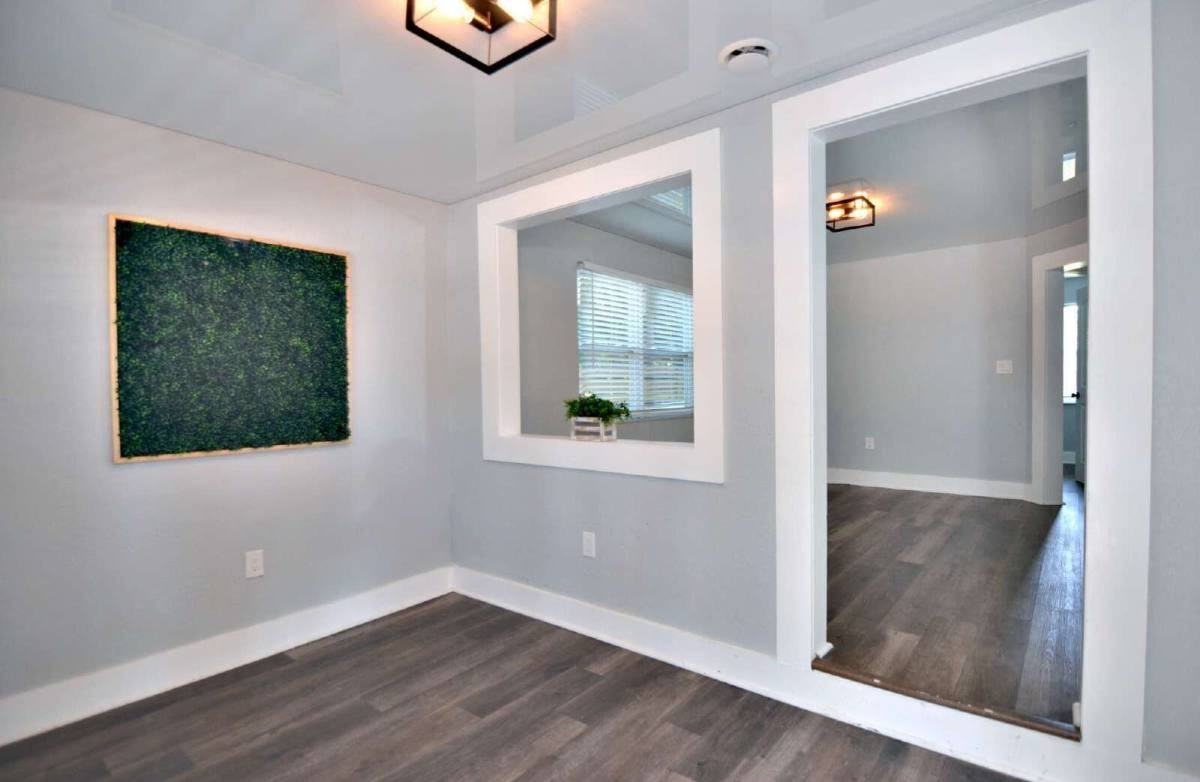 3936 9th Ave S - Photo 2 of 10