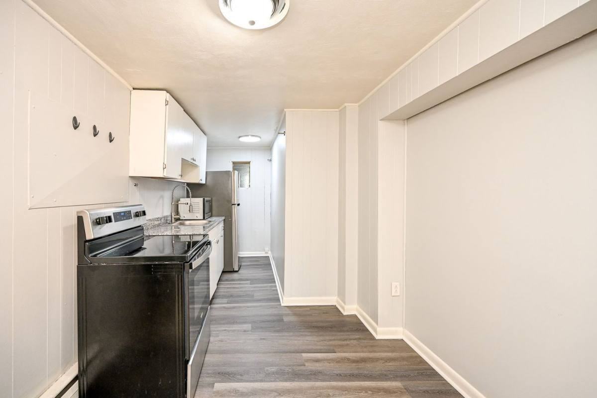 2625 Robertson Ave #5 - Photo 6 of 10