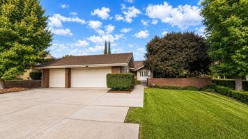featured image of 1644 N Mountain View Pl
