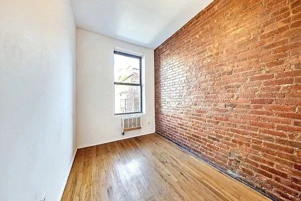 167 Avenue B ##4r - Photo 4 of 6