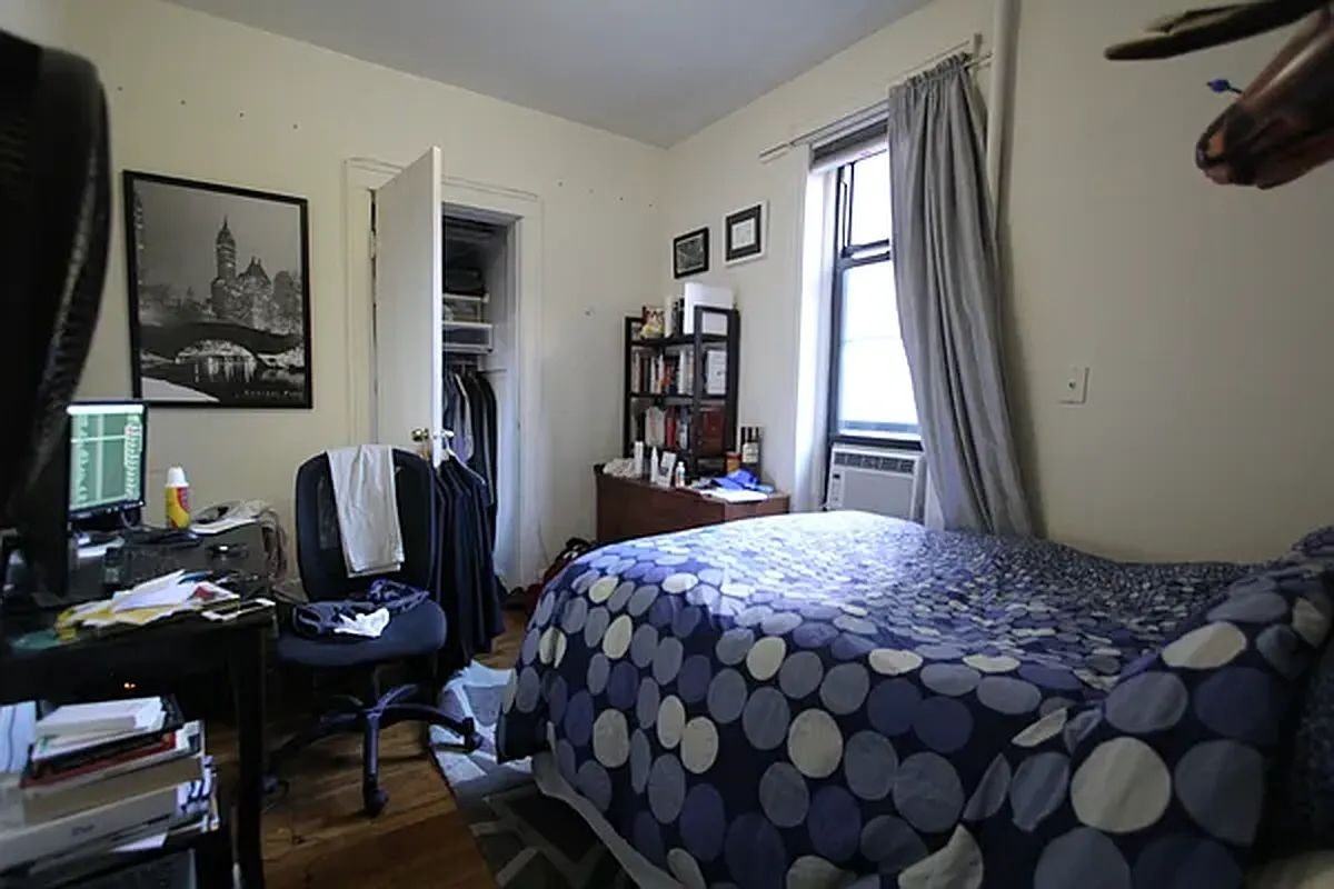 95 E 10th St ##2 - Photo 2 of 4