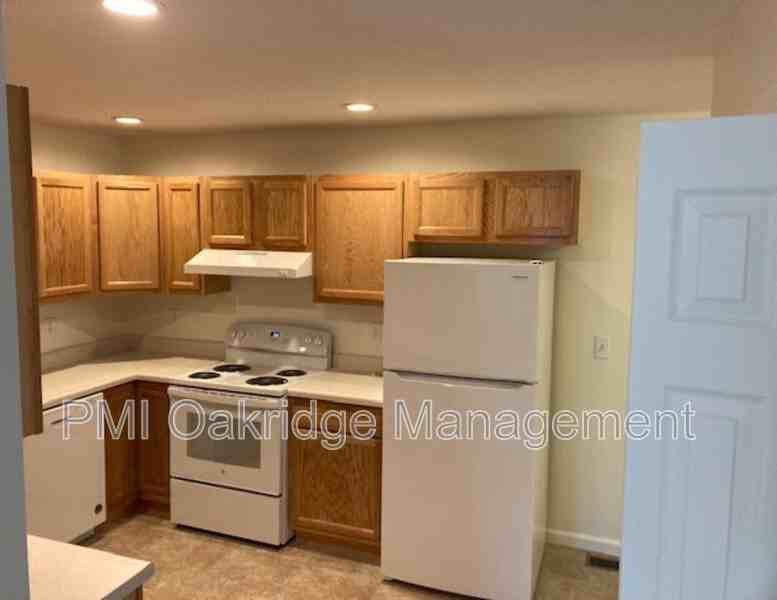 751 Campbell Rd - Photo 3 of 12