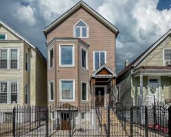 featured image of 3422 W Mclean Ave #2