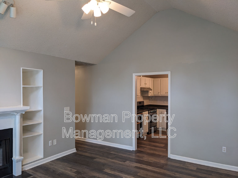145 Diamond Dr - Photo 4 of 41